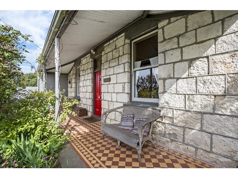 12 James Street, Port Fairy VIC 3284