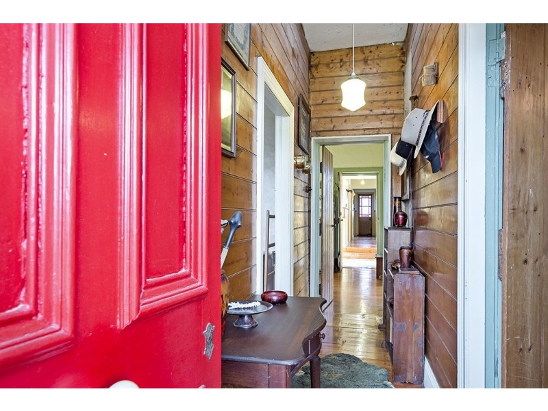 12 James Street, Port Fairy VIC 3284