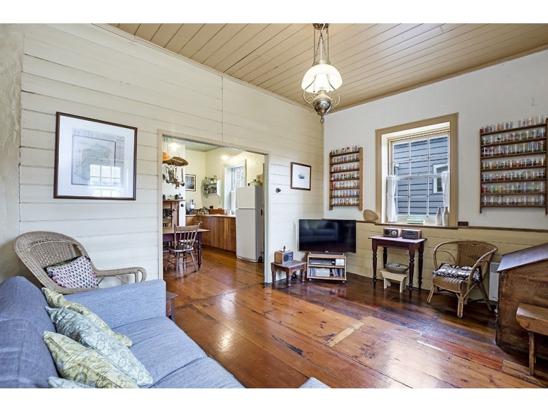 12 James Street, Port Fairy VIC 3284