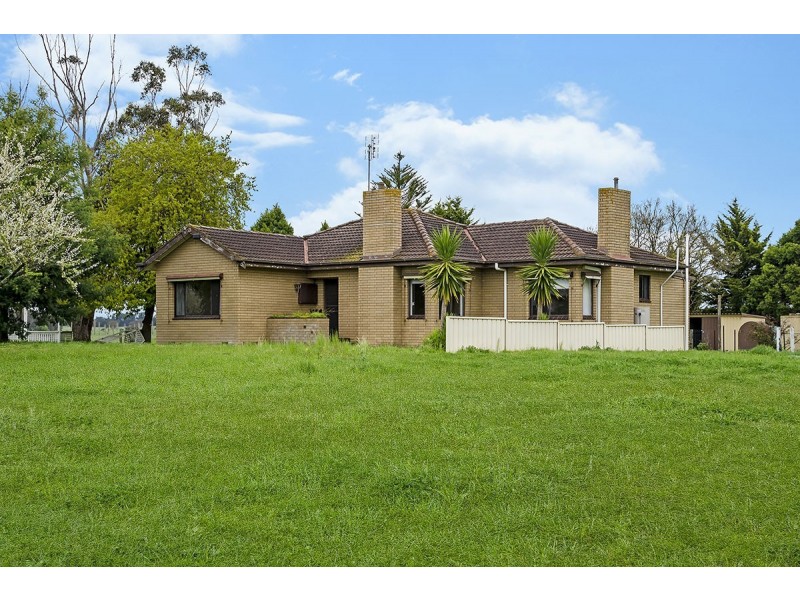 3 Huntly Street, Macarthur VIC 3286