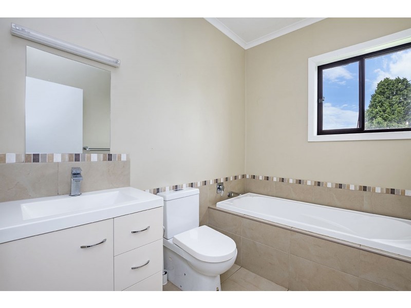 3 Huntly Street, Macarthur VIC 3286