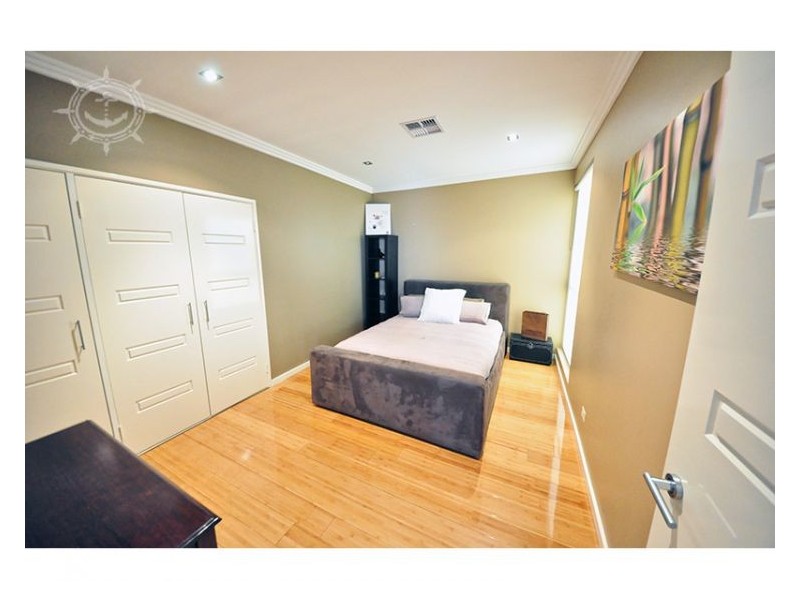 8 Kakulas Crescent, Northbridge WA 6003