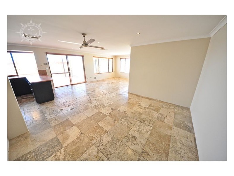 26 Geordie Crt, Coogee WA 6166