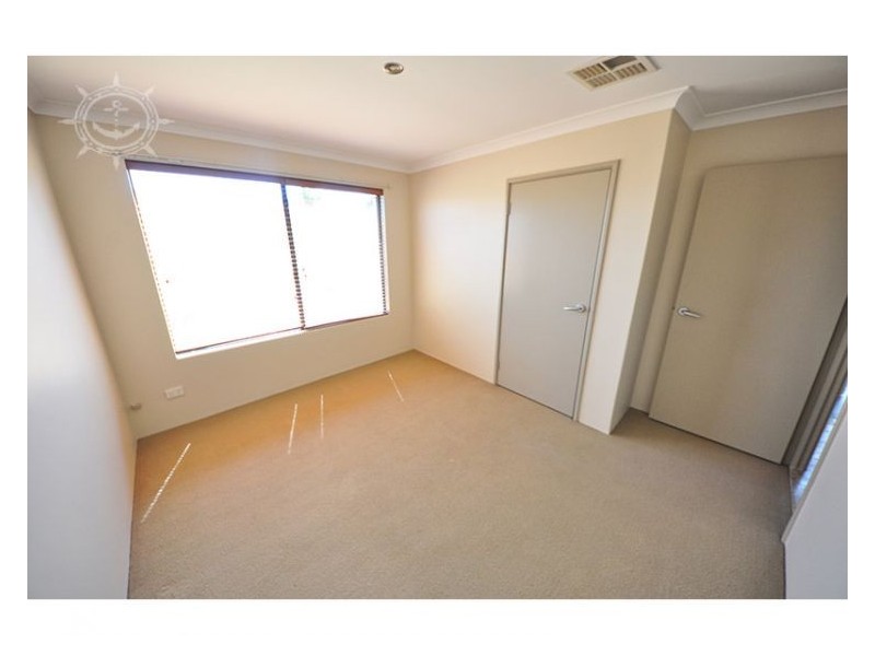 26 Geordie Crt, Coogee WA 6166