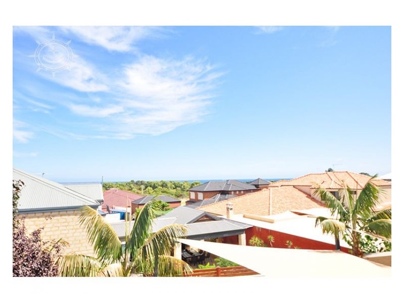 26 Geordie Crt, Coogee WA 6166