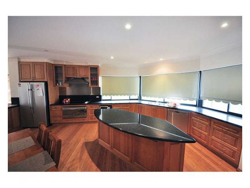 19 Delamare Lane, Beaconsfield WA 6162
