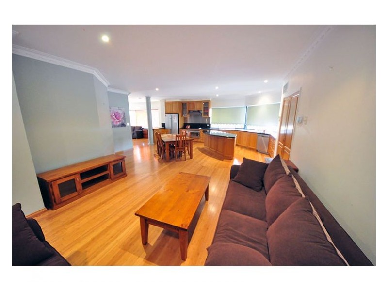 19 Delamare Lane, Beaconsfield WA 6162