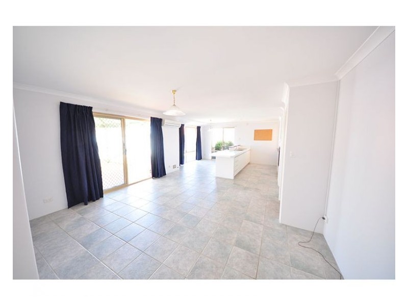 42b Hammad Street, Palmyra WA 6157