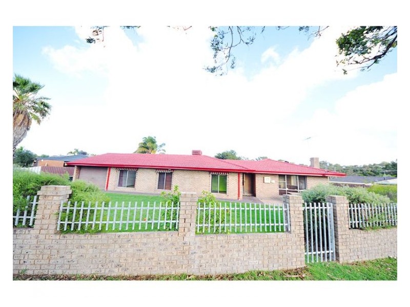 17 Knot Street, Yangebup WA 6164
