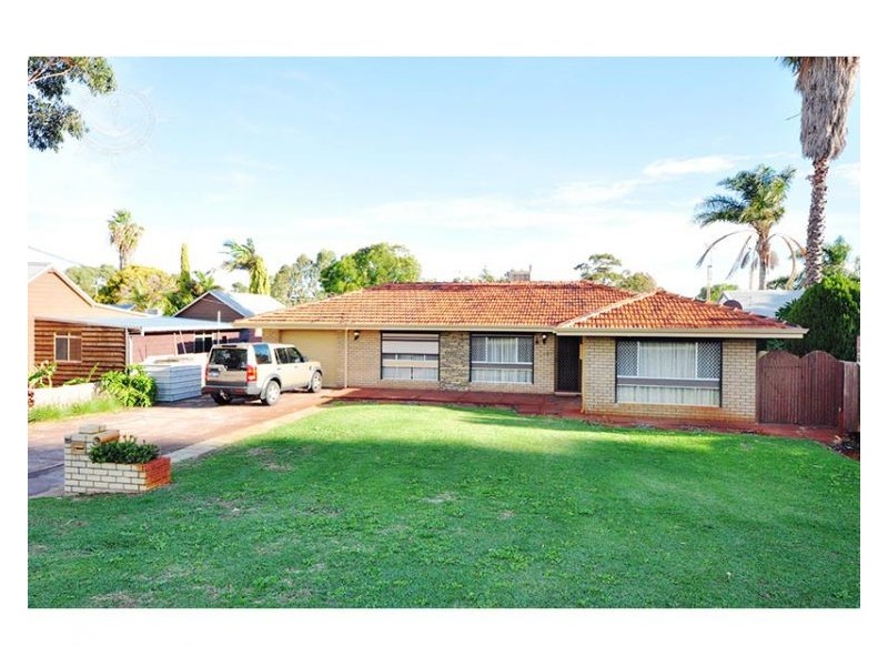 13 Goldsmith Road, Spearwood WA 6163