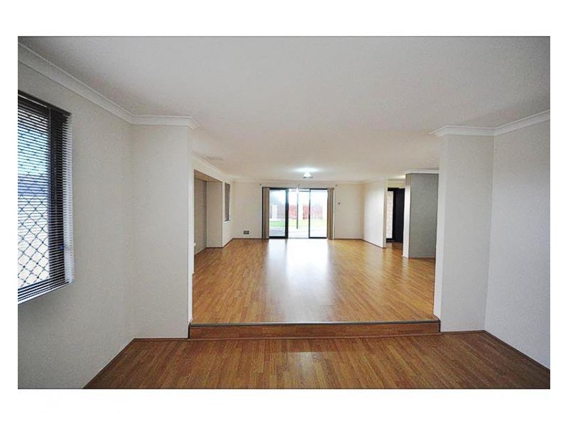 155 Cordelia Avenue, Coolbellup WA 6163