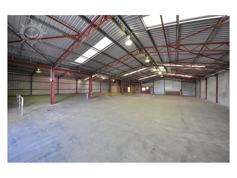 14 Howson Way, Bibra Lake WA 6163
