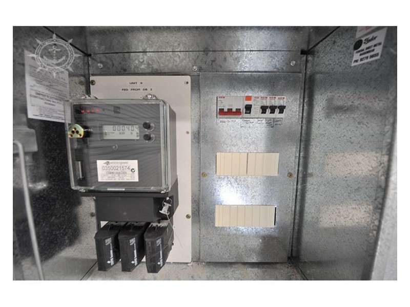 17/6-8 Pickard Ave, Rockingham WA 6168