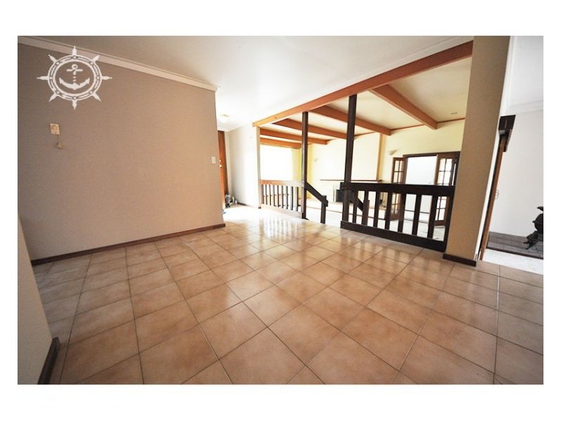 186 Henderson Road, Munster WA 6166