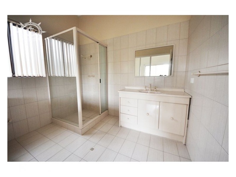 186 Henderson Road, Munster WA 6166