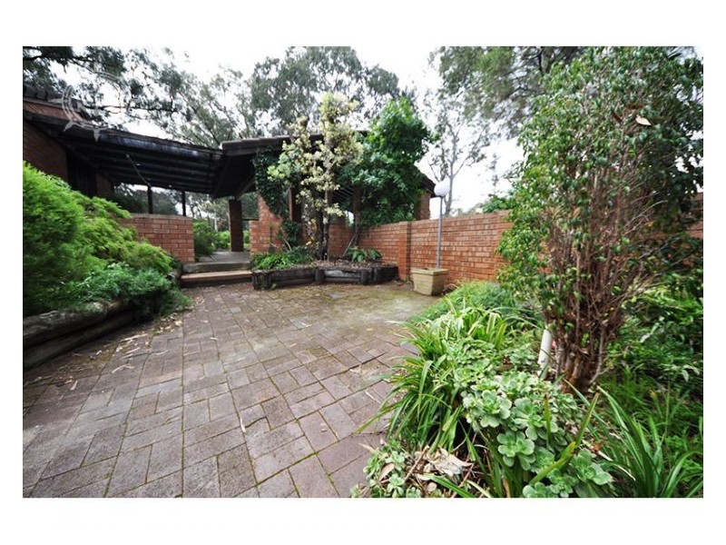 186 Henderson Road, Munster WA 6166