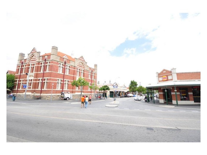 24 Norfolk Street, Fremantle WA 6160