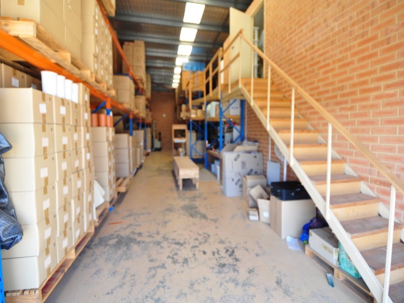 2/26 BOWEN STREET, Kardinya WA 6163