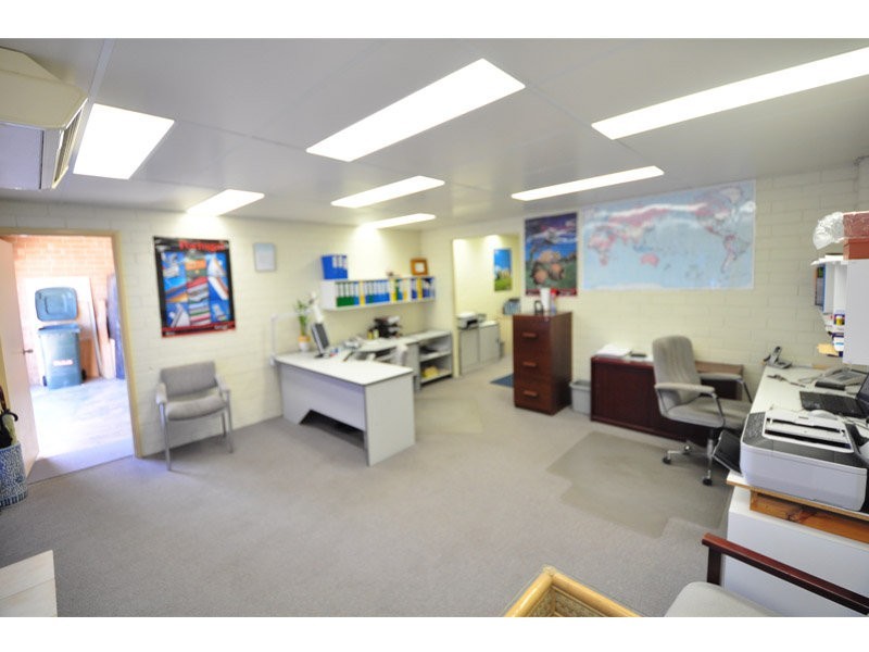 2/26 BOWEN STREET, Kardinya WA 6163