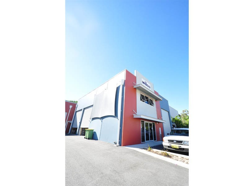 2/4 PARKINSON LANE, Kardinya WA 6163