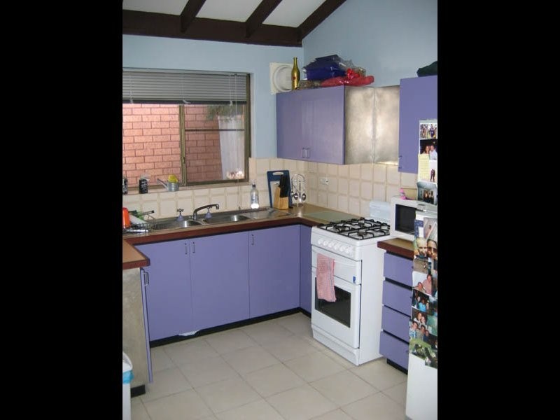 4/182 Holland Street, Fremantle WA 6160