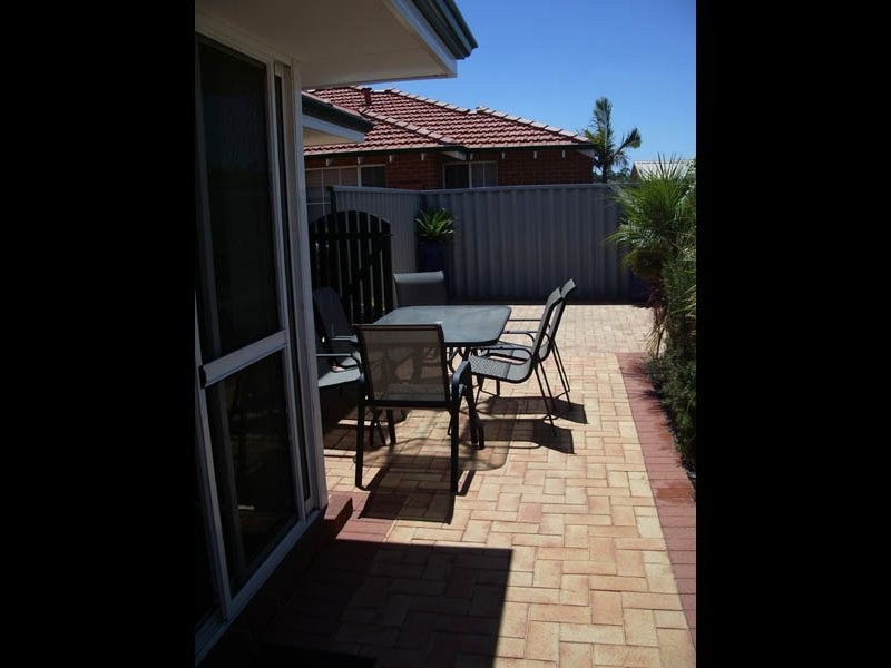 2/11 Anise Court, Spearwood WA 6163