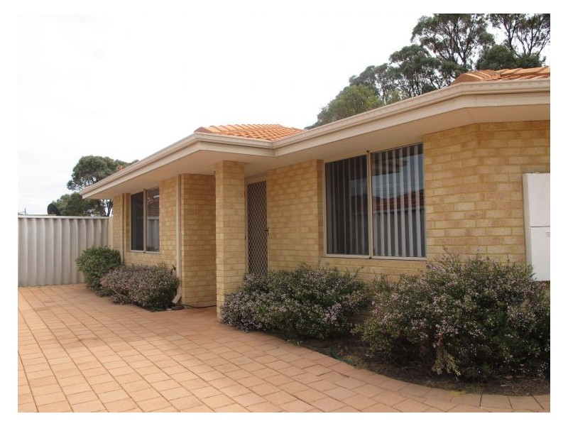 136A Phoenix Road, Hamilton Hill WA 6163