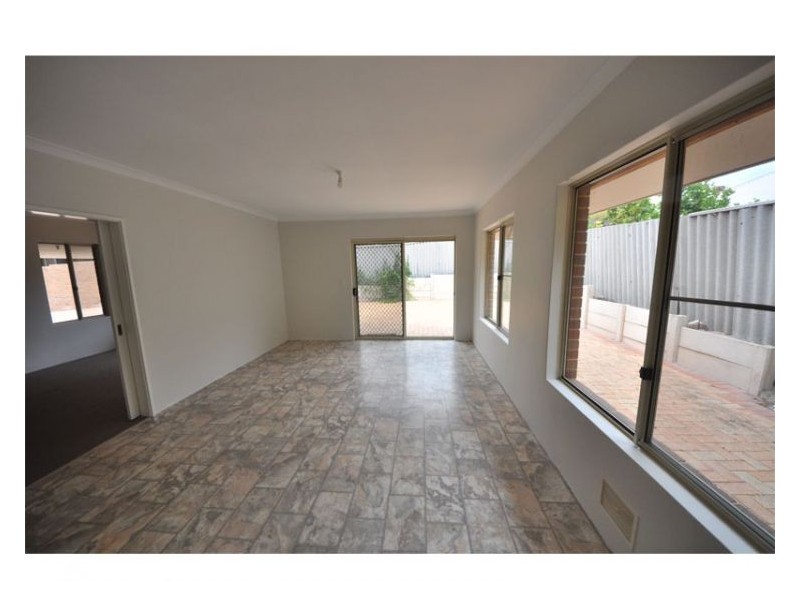 65B Daly Street, South Fremantle WA 6162