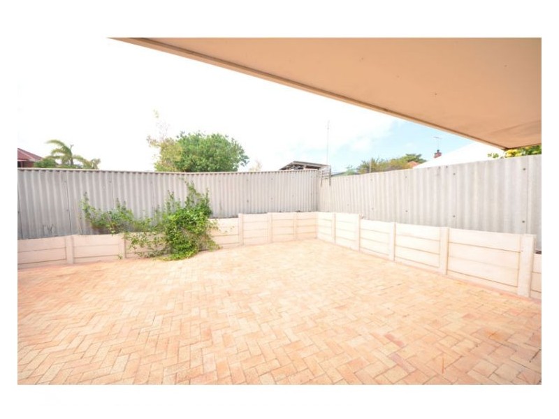 65B Daly Street, South Fremantle WA 6162