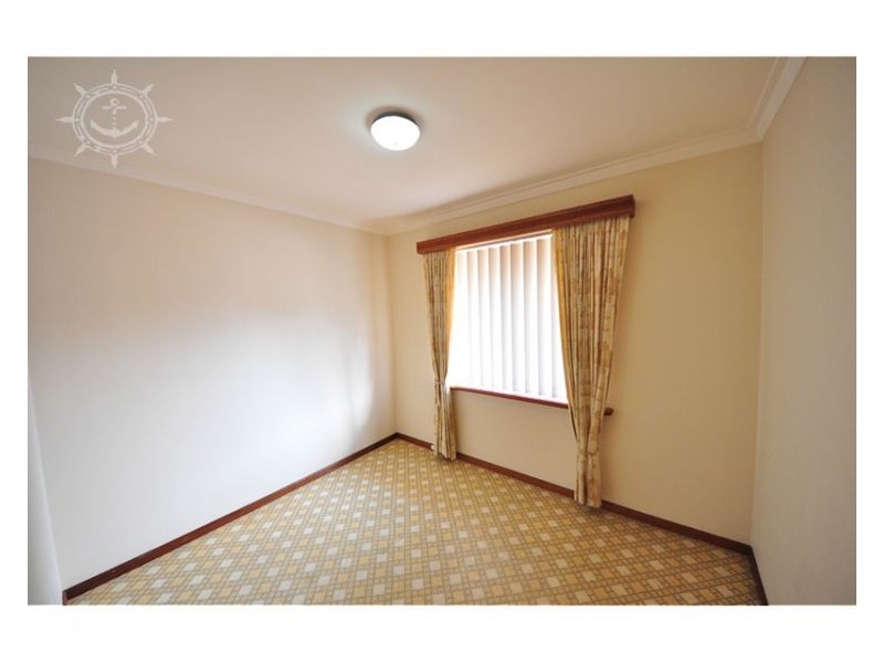 5B Lewington Street, Beaconsfield WA 6162