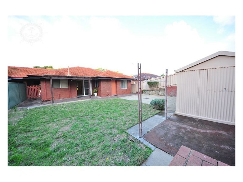 5B Lewington Street, Beaconsfield WA 6162