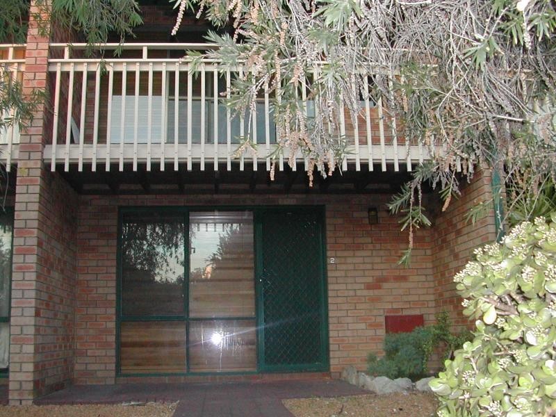 2/10 Stirling Street, Fremantle WA 6160