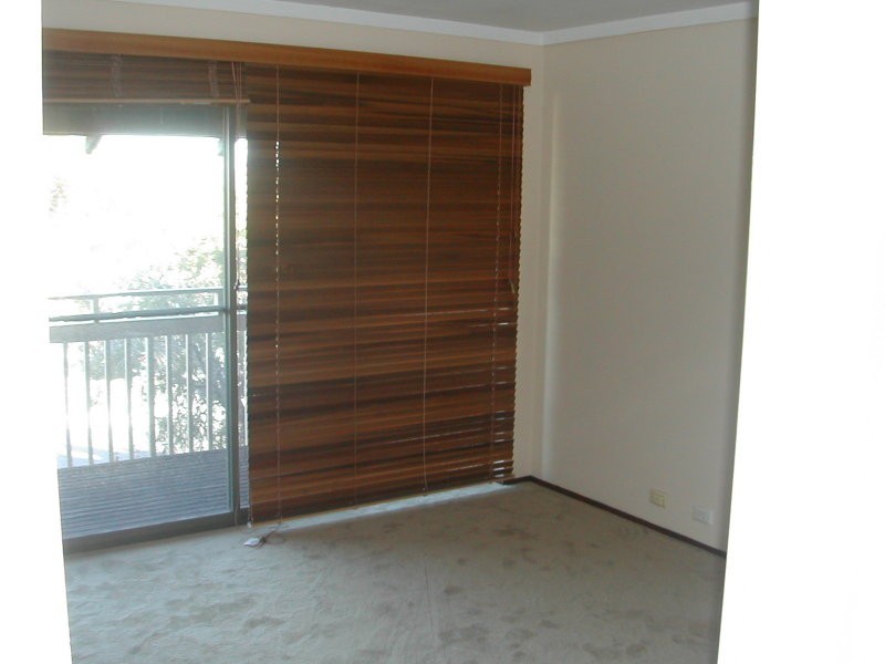 2/10 Stirling Street, Fremantle WA 6160