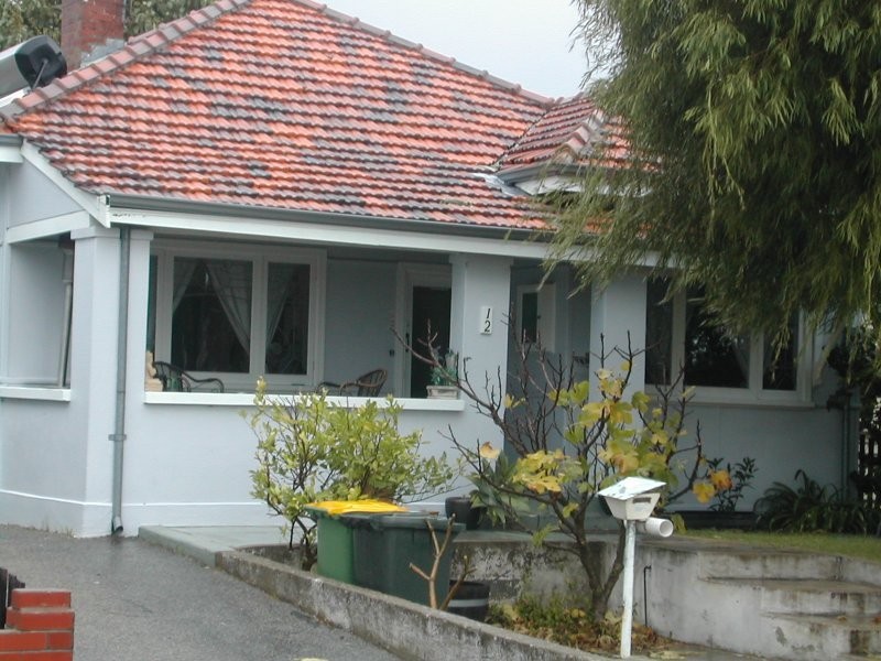 12 Trafford Street, Beaconsfield WA 6162