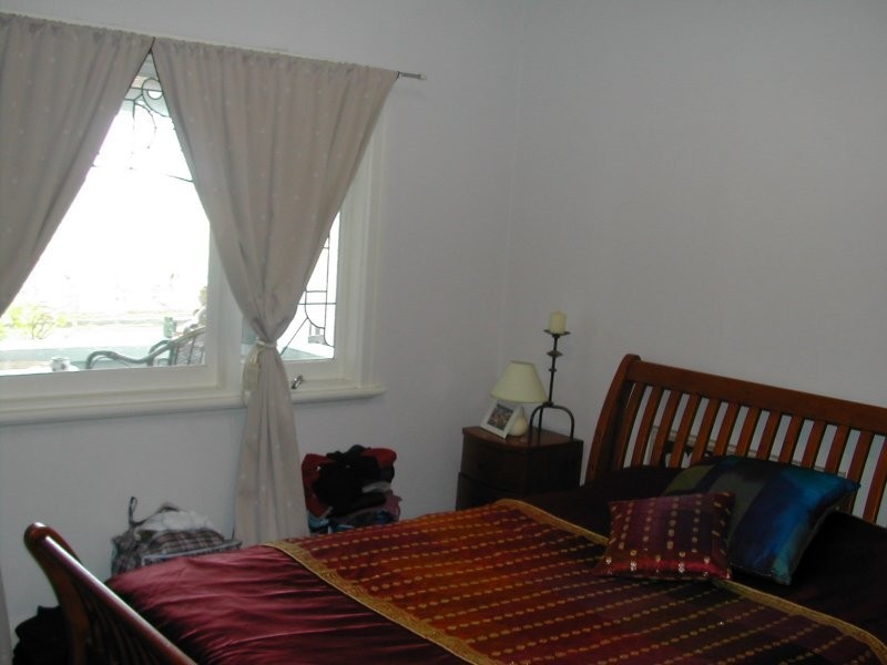 12 Trafford Street, Beaconsfield WA 6162