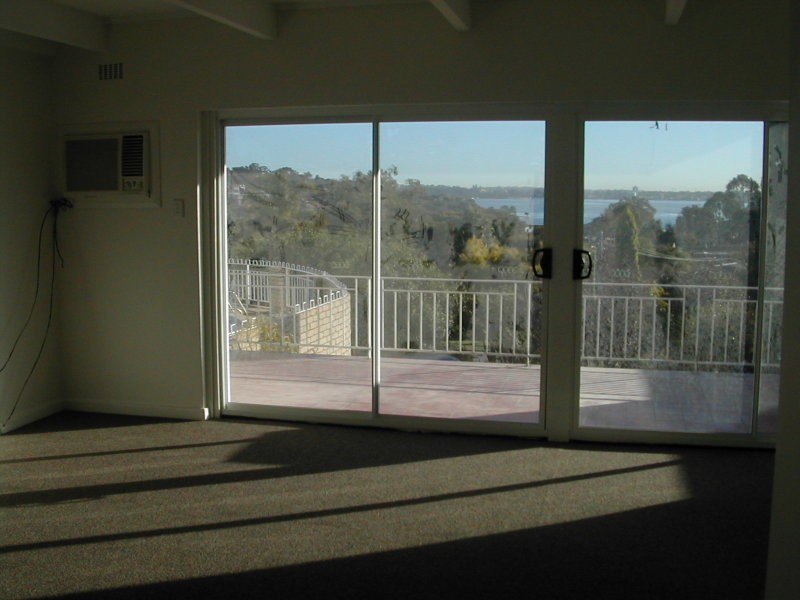 28A Malsbury Street, Bicton WA 6157