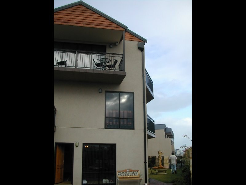 1/7 Bellion Drive, South Fremantle WA 6162