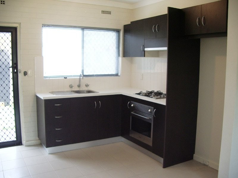 2/30 Lorraine Place, Hamilton Hill WA 6163