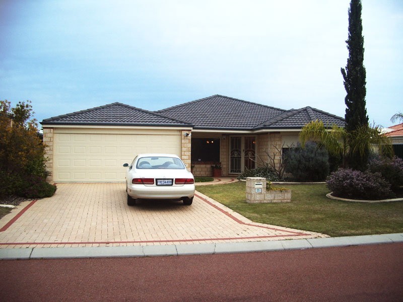 71 Chelmsford, Port Kennedy WA 6172
