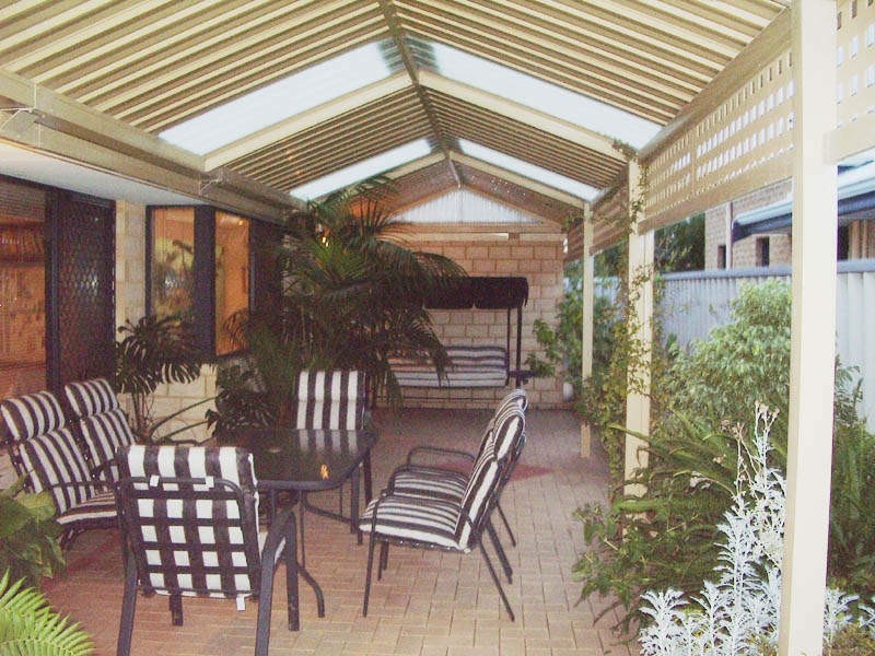 71 Chelmsford, Port Kennedy WA 6172