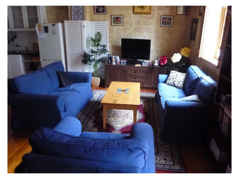 4/15 Essex Street, Fremantle WA 6160