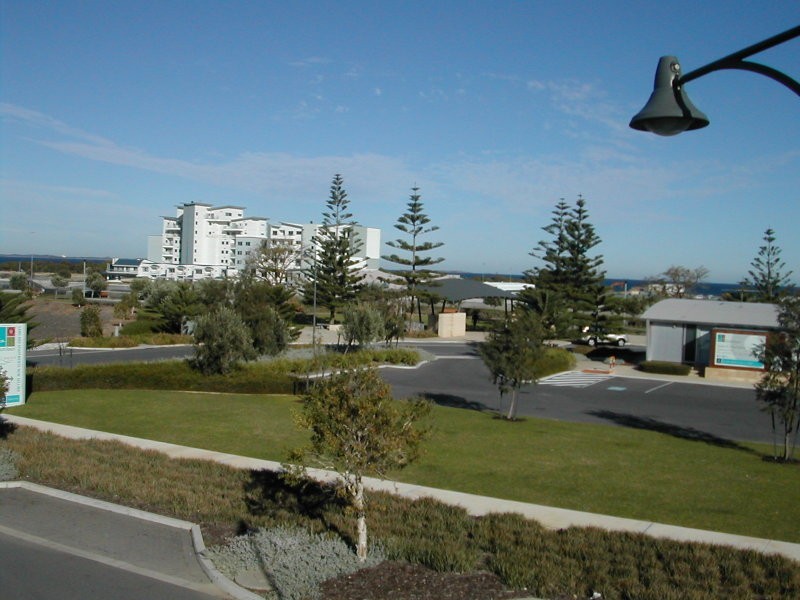 27 Heirisson Way, South Fremantle WA 6162