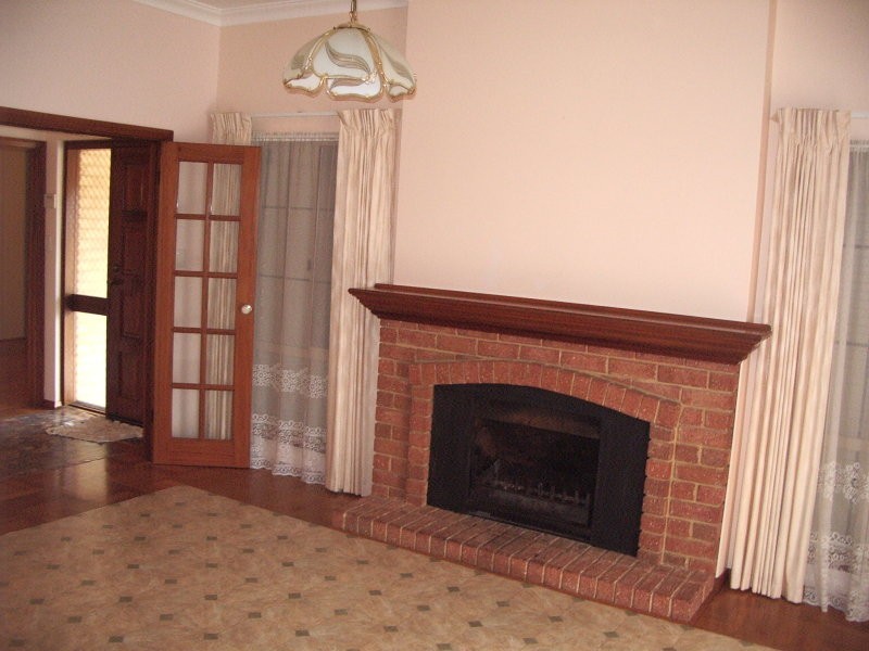 25 Jeffery Street, Beaconsfield WA 6162