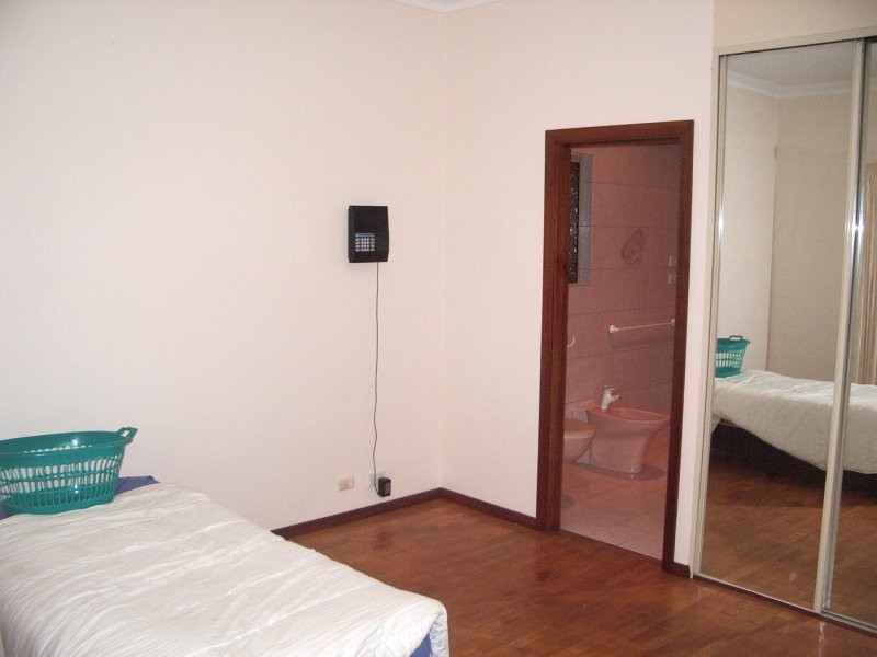 25 Jeffery Street, Beaconsfield WA 6162