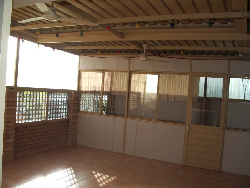 25 Jeffery Street, Beaconsfield WA 6162