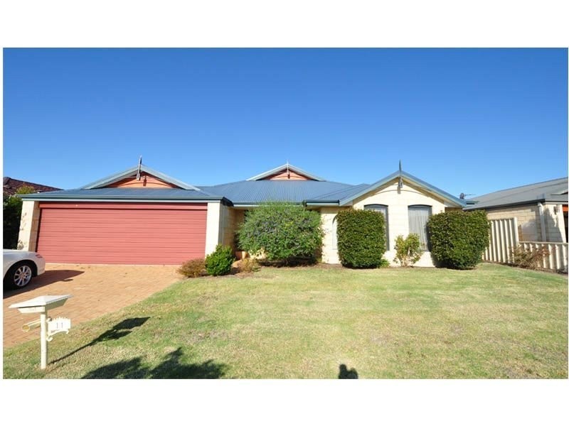 11 Caridean Way, Hammond Park WA 6164