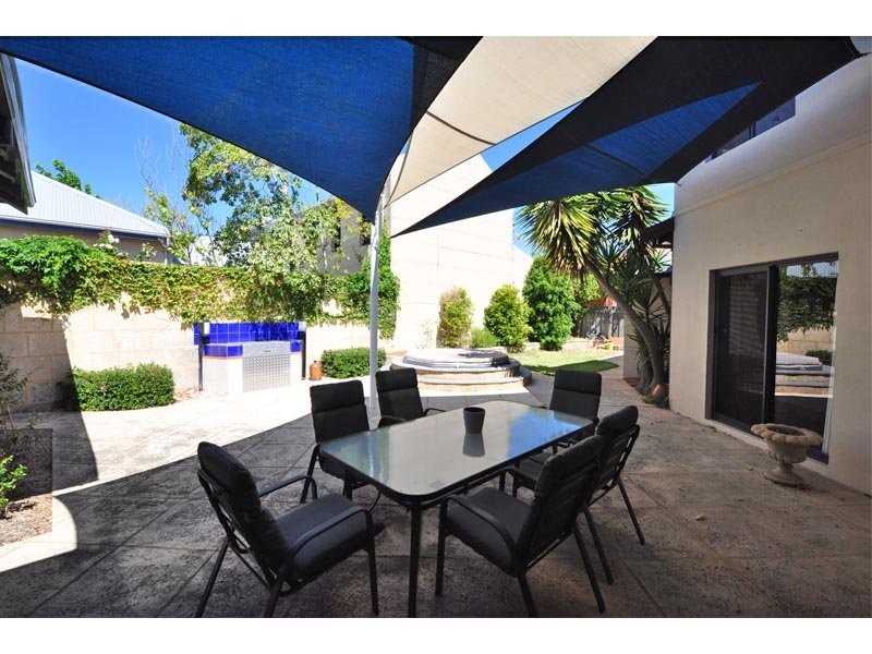 149 George Street, East Fremantle WA 6158