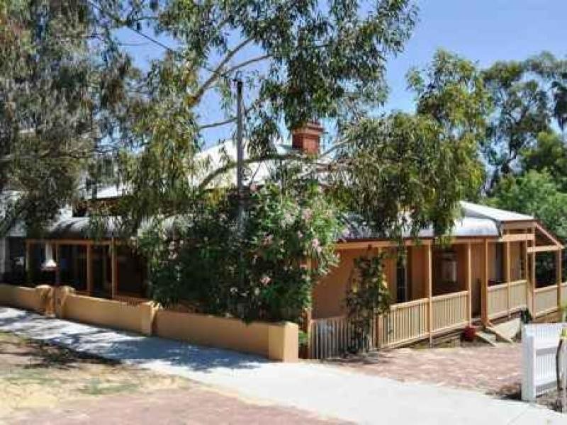 49 Daly Street, South Fremantle WA 6162