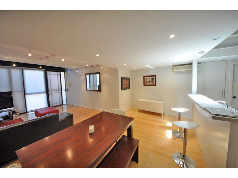 4/13-15 Cantonment Street, Fremantle WA 6160