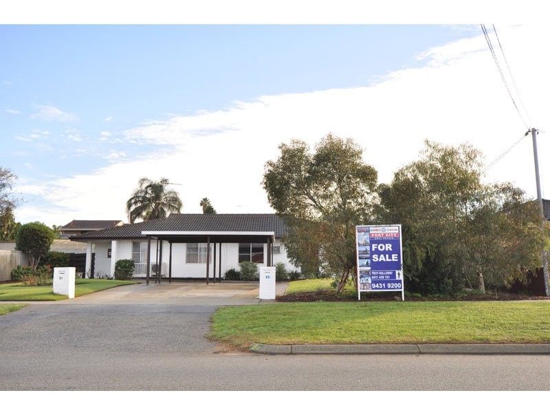 8B PHOENIX ROAD, Hamilton Hill WA 6163